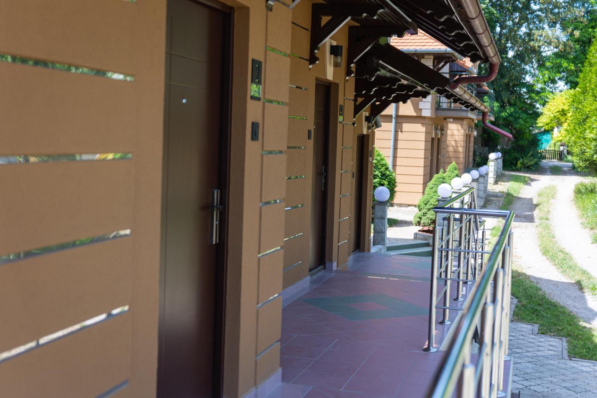 Vila Harizma Palic Exterior photo